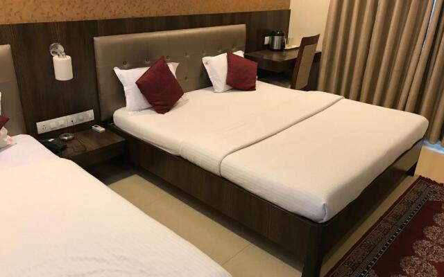 Hotel Sai Moreshwar