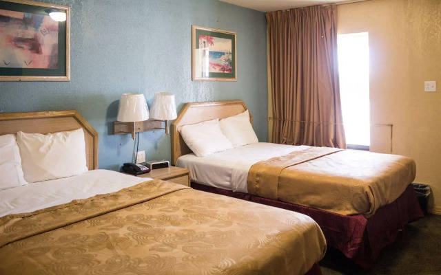Rodeway Inn
