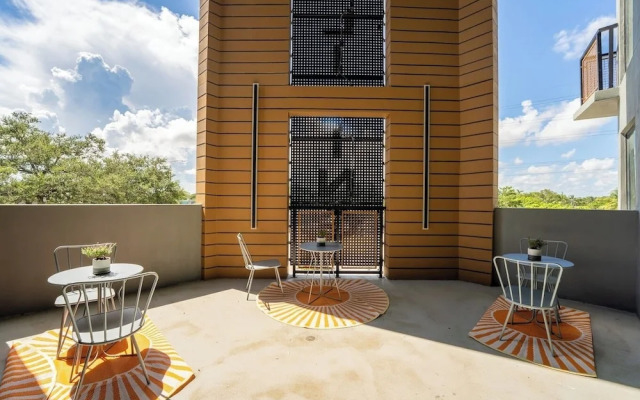 Séjur at Koosh Living