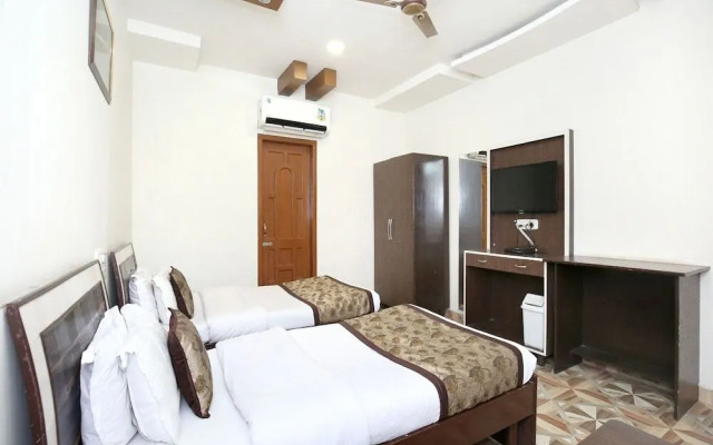 Aashiana Hotel