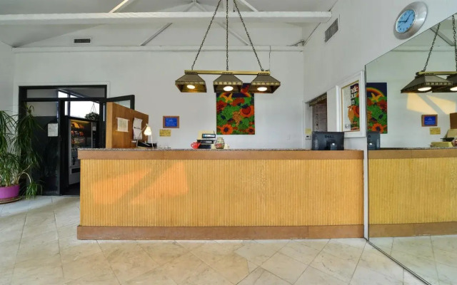 Americas Best Value Inn