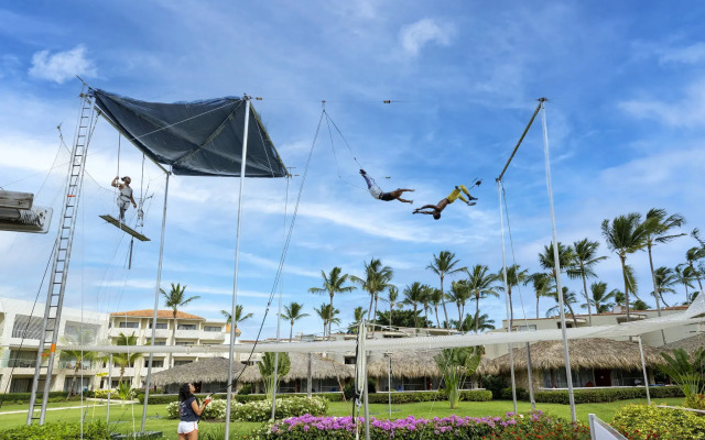 Viva Wyndham Dominicus Beach Resort — All Inclusive