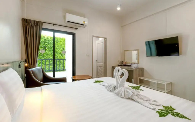 Angpao Hotel