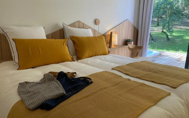 Chambres avec spa privatif - Kassiopée - Bed & Spa
