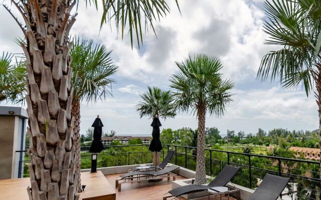 Tropical Sea View Suite B608 at Citygate