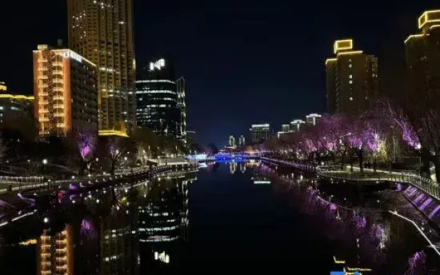 Orange Hotel (Beijing Yansha Liangma River)