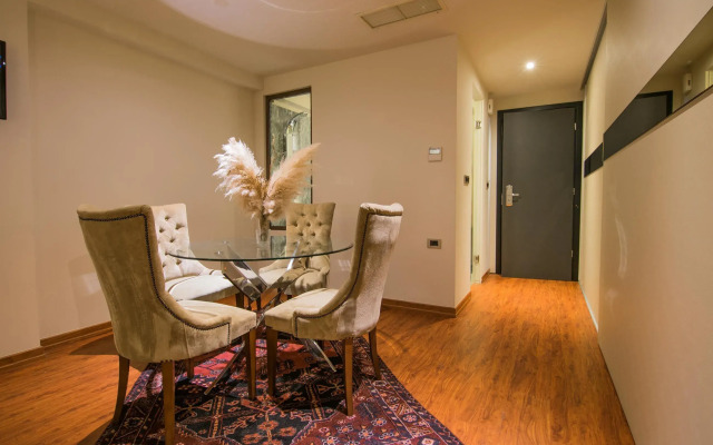 Golden Suites & Spa