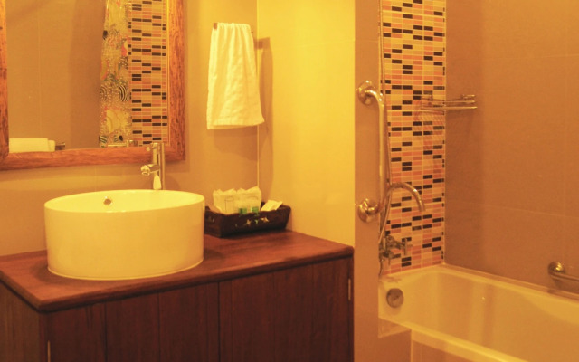 Ruen Kanok Thai House