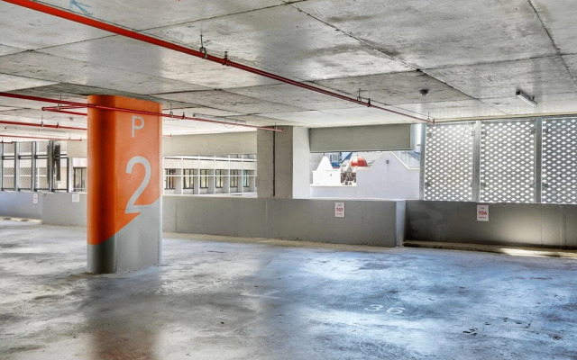 Panoramic Sentinel Apartment 707