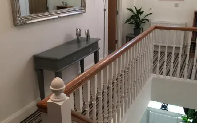 The Grove, Portrush (Sleeps 14) 6 bedrooms.