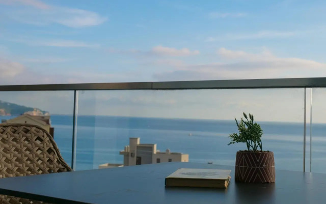 Elia Suites