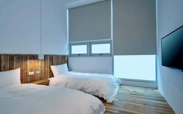 Star Hostel Taichung Parklane