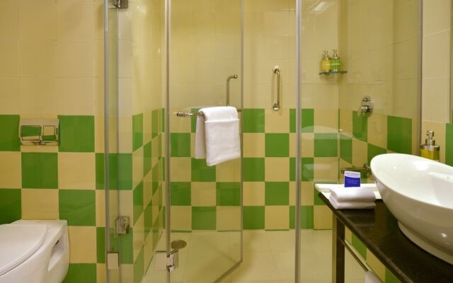 Red Fox by Lemon Tree Hotels, Bhiwadi