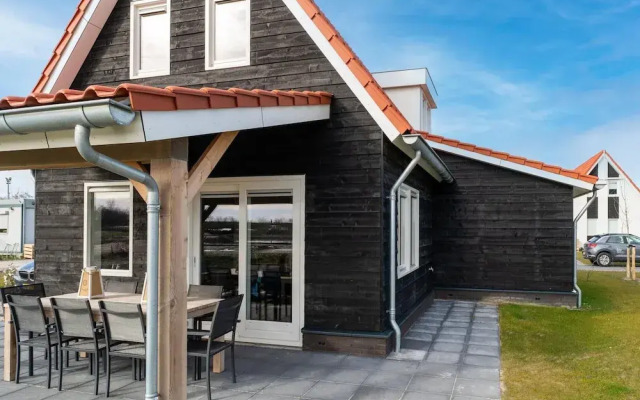 House Near Scherpenisse Beach With Garden