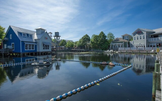 Sandestin Market Street