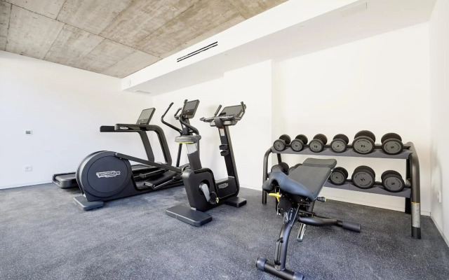 Infinity 0-8 LUXE SEA VIEW 2B