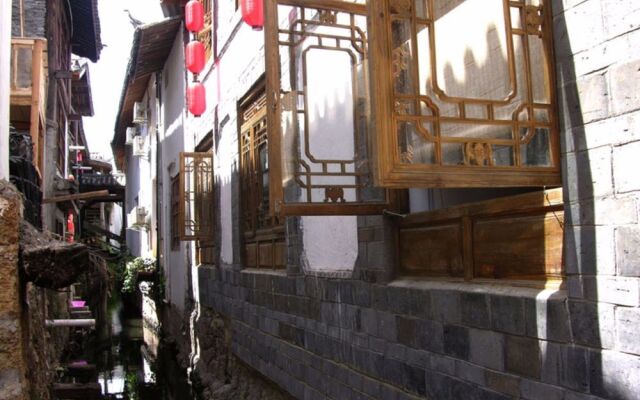 Lijiang SunshineNali - Qingke Inn