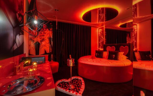 Motel Emoções