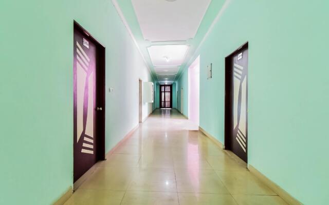 Capital O 78850 ShamRock INN