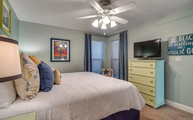 Jetty East Condominiums