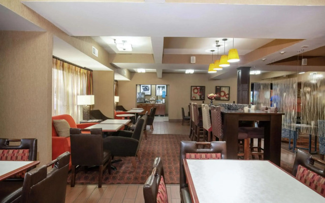 Hampton Inn Collinsville