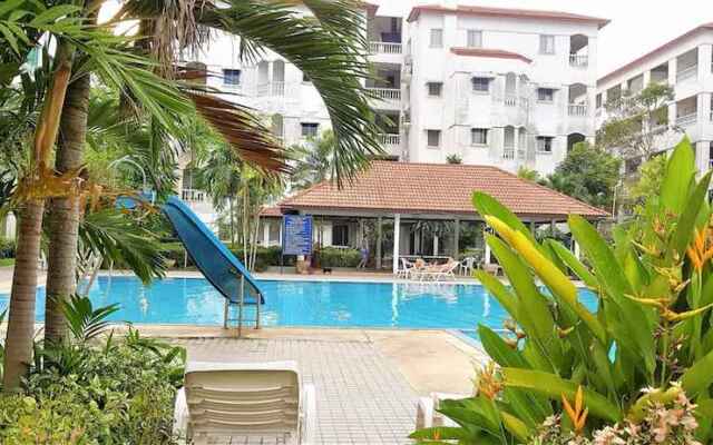 Sea View Corner Condo Jomtien