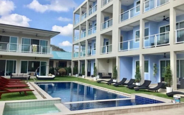 Surf & Sand Resort