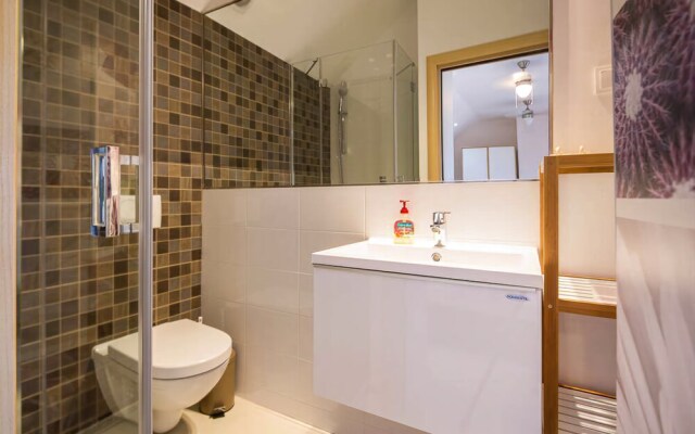 Holiday Home Secret Garden