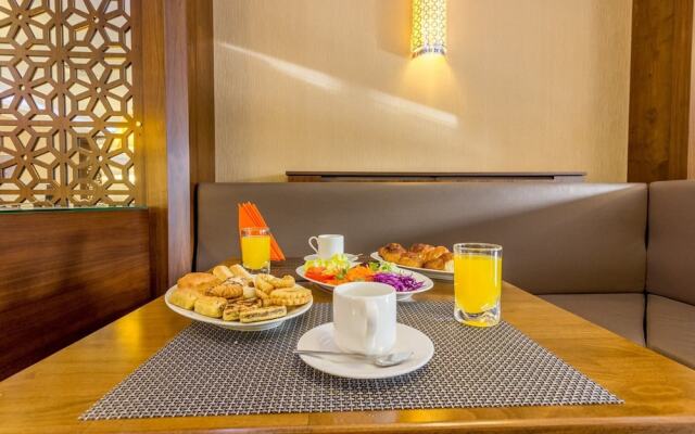 Hotel Azdif