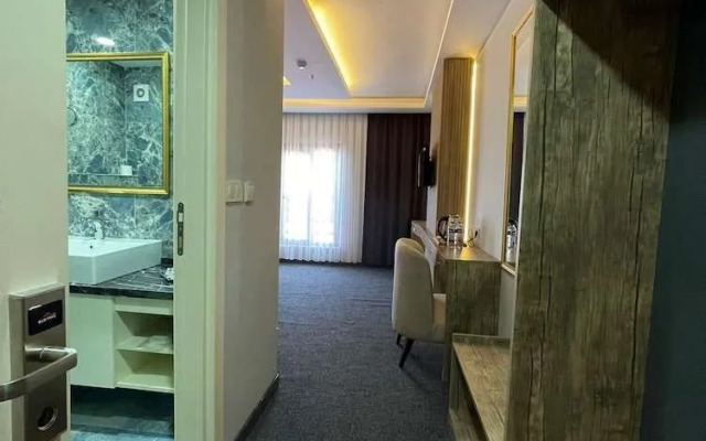 Yeni̇ Sevcan Hotel