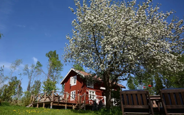 Eden's Garden Cottages - фото 4