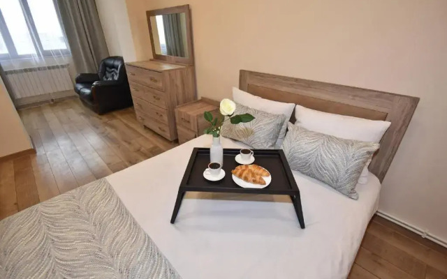 2 bedroom apartment, quiet and spacious