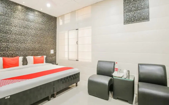 Oyo 46328 Hotel Anand Shri