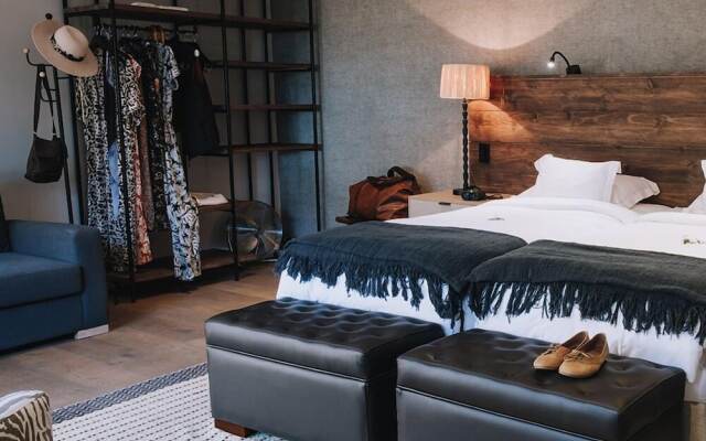 Zulu Rock Game Ranch