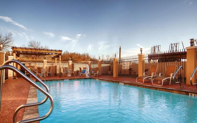 Best Western Plus Pleasanton Hotel