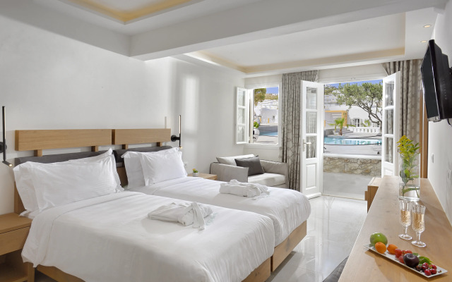Hotel Petinos