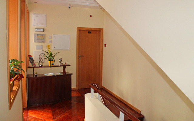 Monte Carlo Love Porto Guesthouse