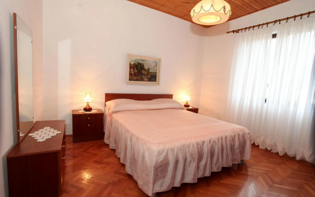 Apartment Marko - 70m from the sea A4 Pag, Island Pag