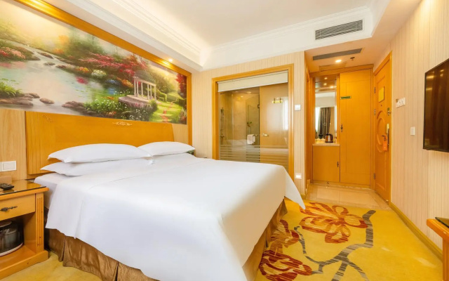 Vienna Hotel （Shenzhen Bantian Guangyayuan Station） – Guest Rooms – Shenzhen