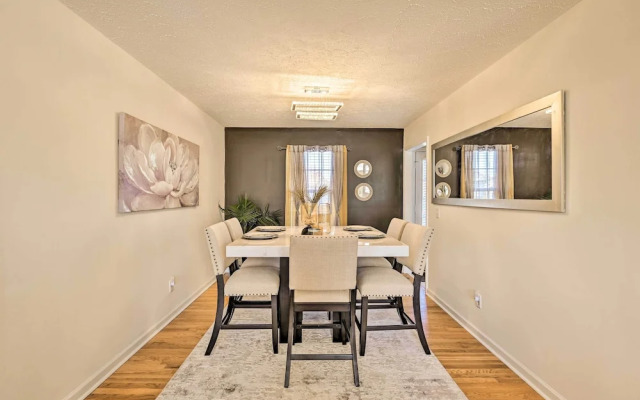 Charming Nashville Home ~ 6 Mi to Downtown!