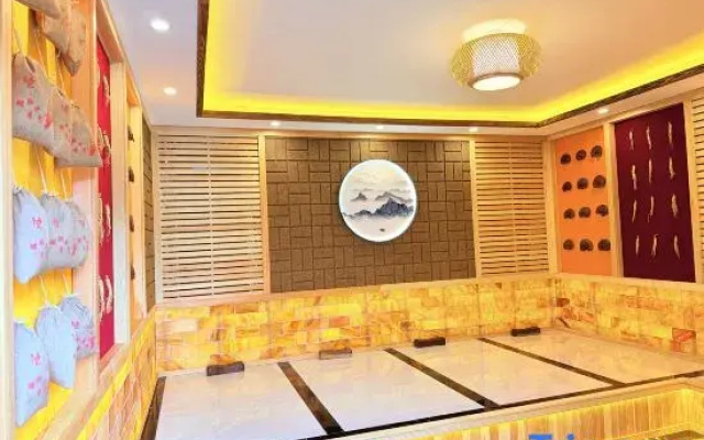 Ousika International Hotel (Dongguan Huangjiang Woerma Tianhong Mall)
