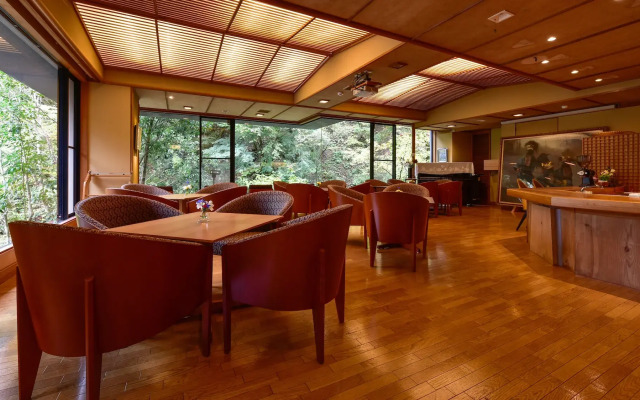 Naguri Onsen Taishokaku