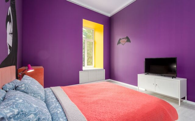 Апартаменты на Невском, 105