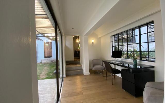 The Orca, Bryanston Entire 4 Bed House
