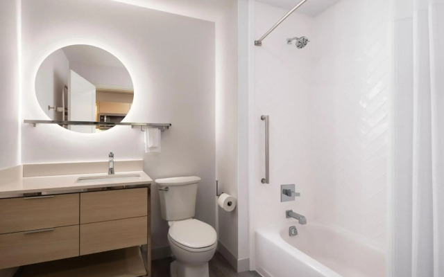 Towneplace Suites By Marriott New Philadelphia