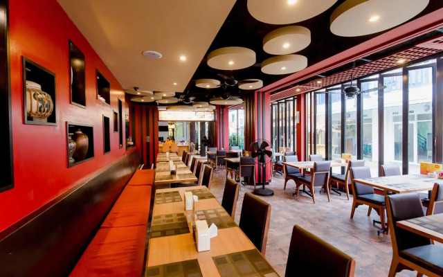 Aspery Hotel