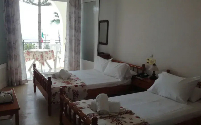 Gonatas Hotel