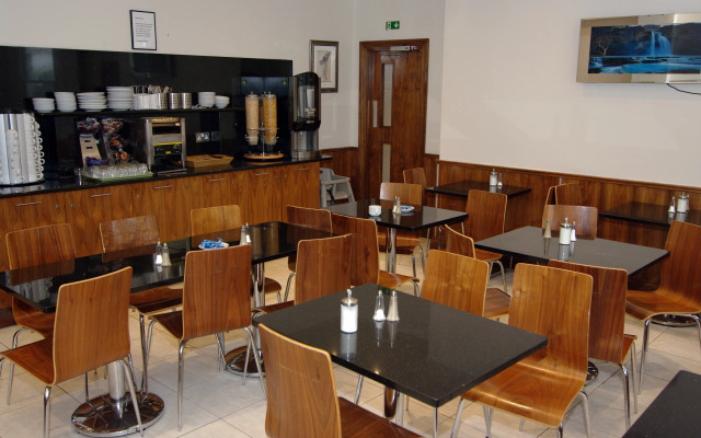 Westbury Hotel