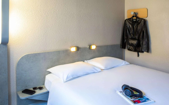 ibis budget Paris Porte de Montmartre Hotel