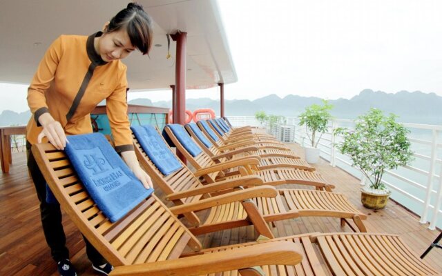 Huong Hai Sealife Cruise